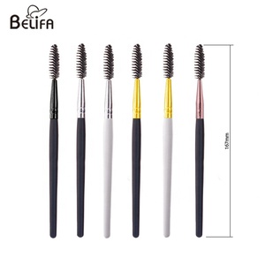 Extension de cils à long manche en bois réutilisable avec logo personnalisé baguette nettoyante applicateur de brosse de <span class=keywords><strong>mascara</strong></span>