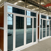 Conteneur de stockage de bureau préfabriqué en fibre de verre de 40 pieds et 20 pieds 6X240mit Bad Flat Pack pour hôtels en acier à panneau sandwich