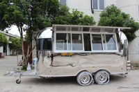 Nouveau design de remorque Kiosque alimentaire Voiture mobile Café Van Hot Dog Camion de crème glacée Essence Camion de nourriture