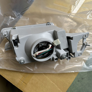 USEKA Auto faro LED OEM 5.1443 L di alta qualità parti della carrozzeria a LED fari fari faro per <span class=keywords><strong>Mazda</strong></span> <span class=keywords><strong>323</strong></span> - Product Image 4