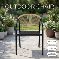 Chaise de salle à manger d'extérieur en acier moderne - Empilable, portable et durable, multifonctionnelle pour la plage, le parc, le jardin