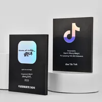 Médailles commémoratives personnalisées en alliage d'aluminium de haute qualité pour les partenaires commerciaux de TikTok, logos colorés et personnalisés