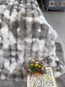 Classique <span class=keywords><strong>Plaid</strong></span> Jacquard Haute Pile Personnalisé En Gros 100% polyester Faux Lapin <span class=keywords><strong>Fourrure</strong></span> Jeter Couverture - Product Image 4
