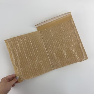Bolsas de Envío Acolchadas de Papel Kraft Marrón con Logotipo Personalizado, MOQ Bajo de 100 Piezas, Bolsas de Burbuja para Embalaje de Cosméticos - Product Image 4