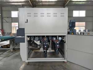 Ligne de production de ponçage automatique à grande vitesse pour <span class=keywords><strong>bois</strong></span>, à bande large, pour <span class=keywords><strong>bois</strong></span> carré, ponçage double face pour <span class=keywords><strong>bois</strong></span> ≥250mm - Product Image 6