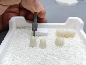 Yucera 3D Pro multistrato dentale tutto in ceramica Zirconia Block laboratorio dentale Super Translucency dental Zirconia Disc