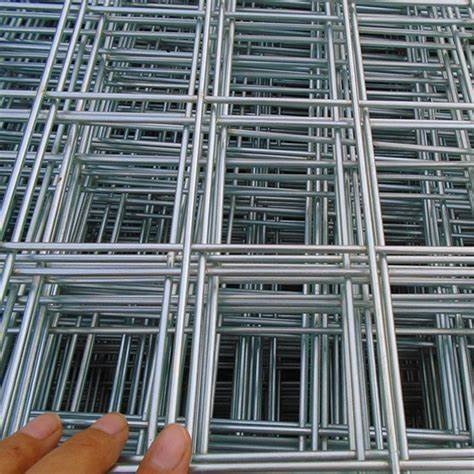 Hot Selling High Quality Wire Mesh for Fence Animal Cage Construction Galvanized Welded Wire Mesh Panel
