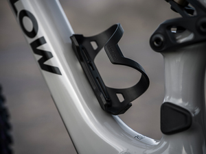 Nuova Bici Elettrica Amflow 2026 con Sospensione Completa, E-Bike MTB in Carbonio con Doppio Motore 1500W - Product Image 6