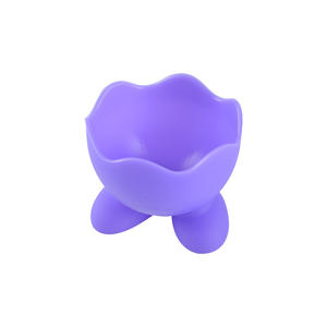 Porta Spugnette per Trucco in Silicone a Forma di Fiore con Divisorio, Supporto per Conservazione di Piumini e Strumenti per il Trucco - Product Image 6