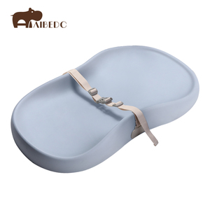 Matelas à langer portable moderne en PU de qualité supérieure, design extra large, avec ceinture de sécurité pour des départs lumineux - Product Image 2