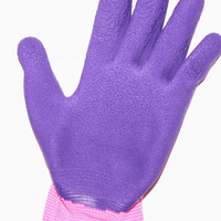 Gants de sécurité pour jeunes SUNCEND personnalisables en gros, haute qualité, 13 jauges, polyester, paume enduite de mousse de latex violette, doublure rose