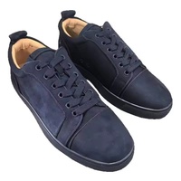 2026 Baskets de créateur pour homme, basses, à lacets, plates, noires, respirantes, avec broderie et semelle rouge, style mode et robuste