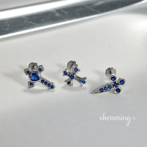 Bijoux de piercing tendance en cuivre et zircon, clou d'oreille en zircon bleu, motif cœur, croix, sceptre, pour cartilage, à filetage, vente en gros OEM - Product Image 3