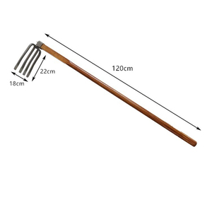 Grande lame de nivellement de pelouse réglable en hauteur avec manche en bois, râteau de jardin à 4 dents - Product Image 1