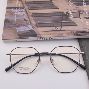 <strong>2025</strong> <strong>New</strong> Arrival Retro Fashion Gold Blocking Color <strong>Titanium</strong> FrameWomen's Eyeglasses Diamond Face Shape Anti-Pattern for Computer