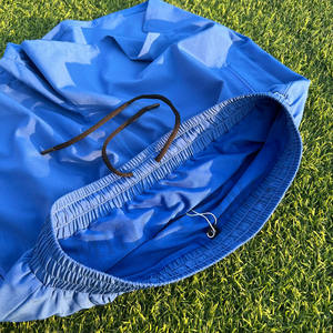 Short de course personnalisé en nylon léger avec poche latérale à fermeture éclair et ceinture à cordon pour hommes - Product Image 3