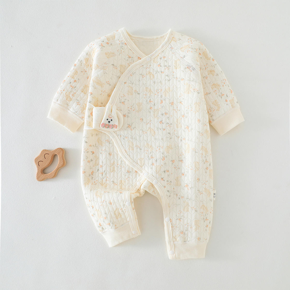 Moe Bao Bao Bao [เสื้อผ้าผีเสื้อให้ความอบอุ่น]