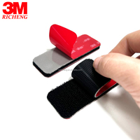 Bandes adhésives noires à boucles auto-agrippantes avec 3M VHB résistantes à la chaleur et imperméables pour une fixation sûre en intérieur et en extérieur