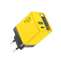 Pengisi Daya Ponsel Cepat GaN Portabel 45W 3-in-1 dengan Kabel Data Tipe-C yang Dapat Ditarik, Port USB-A, Port Tipe-C