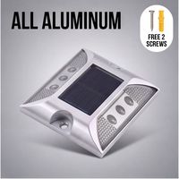 OEM ODM, couleur personnalisée, IP68, étanche, en alliage d'aluminium, réfléchissant, borne solaire routière pour projets d'ingénierie