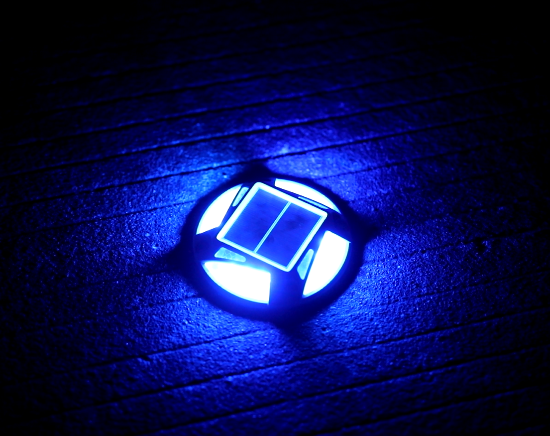 IP68 Round LED Aluminum Alloy Solar Road Studs Cat Eyes Road Mark use Park / Gargen