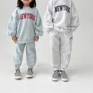 Conjunto de Pantalones y Sudadera con Capucha de Algodón para Niños, Otoño 2021, Estilo Coreano, Estampado Moderno, Manga Larga, para Niños y Niñas - Product Image 1