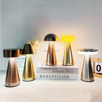 Lámpara de Mesa Inalámbrica de Metal de Lujo para Bar o Restaurante, Control Táctil, 3 Colores, Regulable, Recargable, Luz Nocturna Dorada para Mesita de Noche