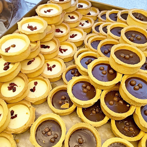 Tartaletas de Galleta con Relleno de Chocolate Compuesto + Base para Hornear con Perlas Personalizable - Product Image 6