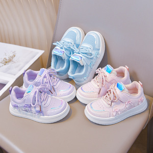 รองเท้าผ้าใบเด็กผู้หญิงแบบสวม รุ่นใหม่ ฤดูใบไม้ผลิ 2026 ระบายอากาศได้ดี สวมใส่สบาย น้ำหนักเบา หนังแท้ นุ่ม - Product Image 3