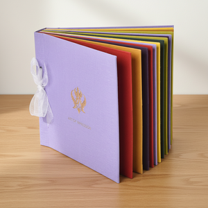 Album photo personnalisé en tissu, pages intérieures multicolores, logo en feuille d'or - Product Image 4