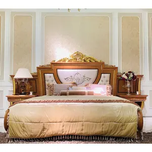 Desain Baru Mebel Kamar Tidur Kayu Solid Ukuran King Klasik Royal Antik Italia dengan Meja Samping Tempat Tidur