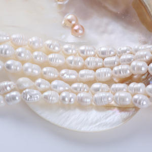 Promotion de perles d'eau douce blanches en forme de riz filetées de 8-9 mm, naturelles, pour collier et bracelet DIY, vente en gros de Zhuji - Product Image 3