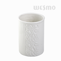 Design élégant en relief Porcelaine Articles sanitaires de salle de bain Décor de salle de bain Ensemble de salle de bain en céramique de luxe