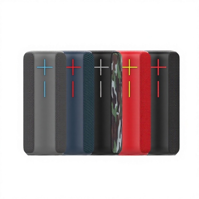 P24 IPX5 Wireless Speaker Outdoor Portable Waterproof Subwoofer Heavy Bass Radio FM Mobile Phone for 5.3 10m Range 2400mAh