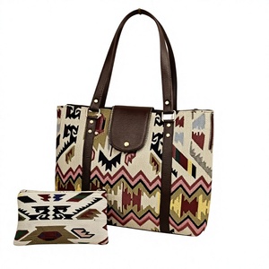 Ensemble de sacs à main de luxe en similicuir à motif géométrique avec deux sangles, sac à bandoulière et pochette, sac fourre-tout ethnique pour femme - Product Image 1