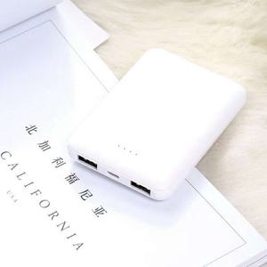 2024 Nuevo gadget más vendido tipo C entrada 5000mAh súper Delgado mini banco de energía portátil <span class=keywords><strong>para</strong></span> <span class=keywords><strong>iPhone</strong></span> - Product Image 5