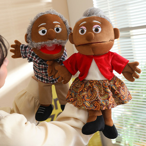 Juego de Marionetas de Mano Familiares OEM - Personajes y Atuendos Personalizables, Marionetas de Peluche Personalizadas para la Educación y Narración de Historias Infantiles - Product Image 4