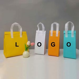 Bolsa Térmica Económica al por Mayor, Bolsa de Almuerzo Portátil de Papel de Aluminio No Tejido para Restaurante, Postres, Barbacoa, Vino y Comida para Llevar - Product Image 1