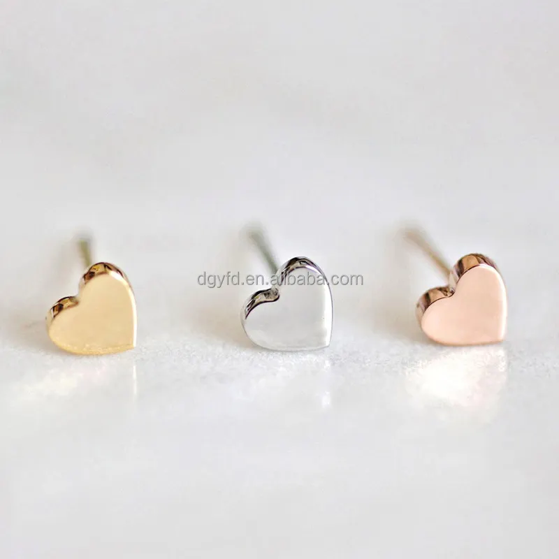 Orecchini a bottone con Mini cuore in oro 18 carati personalizzati in acciaio inossidabile orecchini a bottone con gioielli geometrici di moda da donna