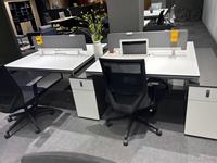 Personnel bureau moderne en forme de L poste de travail de gestionnaire de bureau avec armoire haute