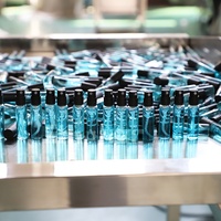 Machine de remplissage automatique électrique de haute précision pour petites fioles en verre, contrôle PLC, pour produits chimiques, parfums, vernis à ongles, garantie 1 an