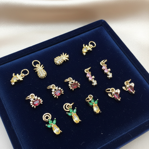 CZ8452 Mini Cubic zirconia charms animali accessori gioielli piccolo carino cz micro pavimenta granchio gamberetti cavalluccio marino charms - Product Image 2
