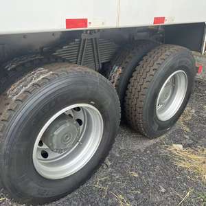 Maquinaria Pesada de Segunda Mano, Cabeza de Camión Tractor Howo Usado, 420 CV, 371 CV/375 CV, en Buenas Condiciones para la Venta - Product Image 6