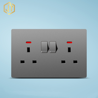 Marché OEM Vente en gros Prise murale Panneau mince 13A 3 broches Double prise UK Plug Standard