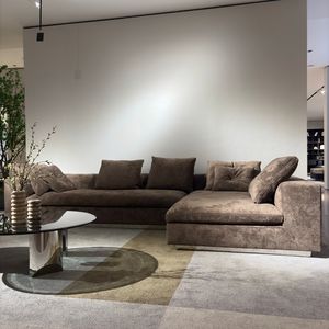 Divano Moderno di Lusso <span class=keywords><strong>in</strong></span> Stile Italiano per Soggiorno con Struttura <span class=keywords><strong>in</strong></span> Legno e Rivestimento <span class=keywords><strong>in</strong></span> Tessuto Nubuck/Suede, Arredamento Contemporaneo - Product Image 4