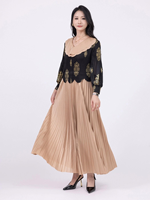 Robe élégante à col à pétales, motif doré, à empiècements, 100% polyester, manches évêque, pour église et fête, 135 cm