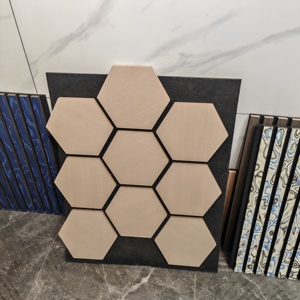 Panneau d'absorption acoustique hexagonal en <span class=keywords><strong>bois</strong></span> AKU résistant à l'humidité pour l'intérieur, avec un NRC de 0,65, pour appartement et salon - Product Image 6