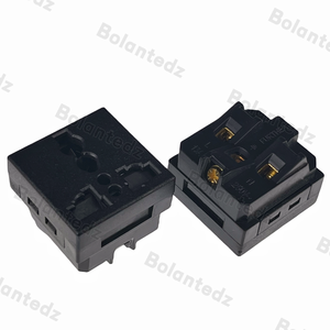 Prise de courant universelle multifonction UK EU US AU Entrée d'alimentation 13A Embedded Wall Ourtlet Euro England Type-G Tablet Socket - Product Image 3