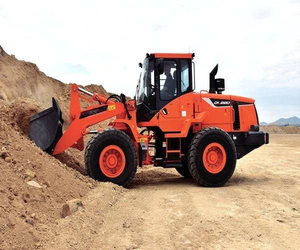 DL220-7 ล้อหน้า 13 ตัน 1. ประหยัดน้ำมันและห้องโดยสารกว้างขวางเพื่อการขายที่ดี - Product Image 6