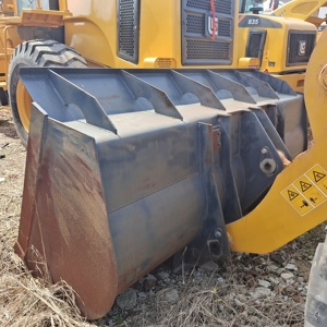 LiugongZL50CN Buen estado 17 toneladas Cargador frontal usado Cargador de ruedas de segunda mano barato para carga nominal de construcción 8 toneladas - Product Image 4